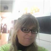 Con más de 19 años de experiencia como contable y más de seis impartiendo clases particulares de diferentes materias: primaria (inglés, matemáticas, lengua....), ayuda mediante técnicas de estudio y  contabilidad, fiscalidad....